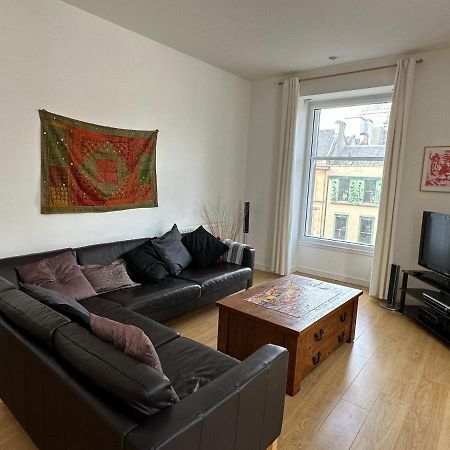 Comfy Two Bedroom Apartment Right In The City Centre Γλασκώβη Εξωτερικό φωτογραφία