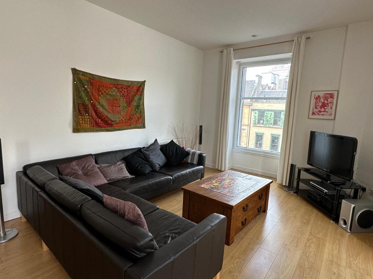 Comfy Two Bedroom Apartment Right In The City Centre Γλασκώβη Εξωτερικό φωτογραφία